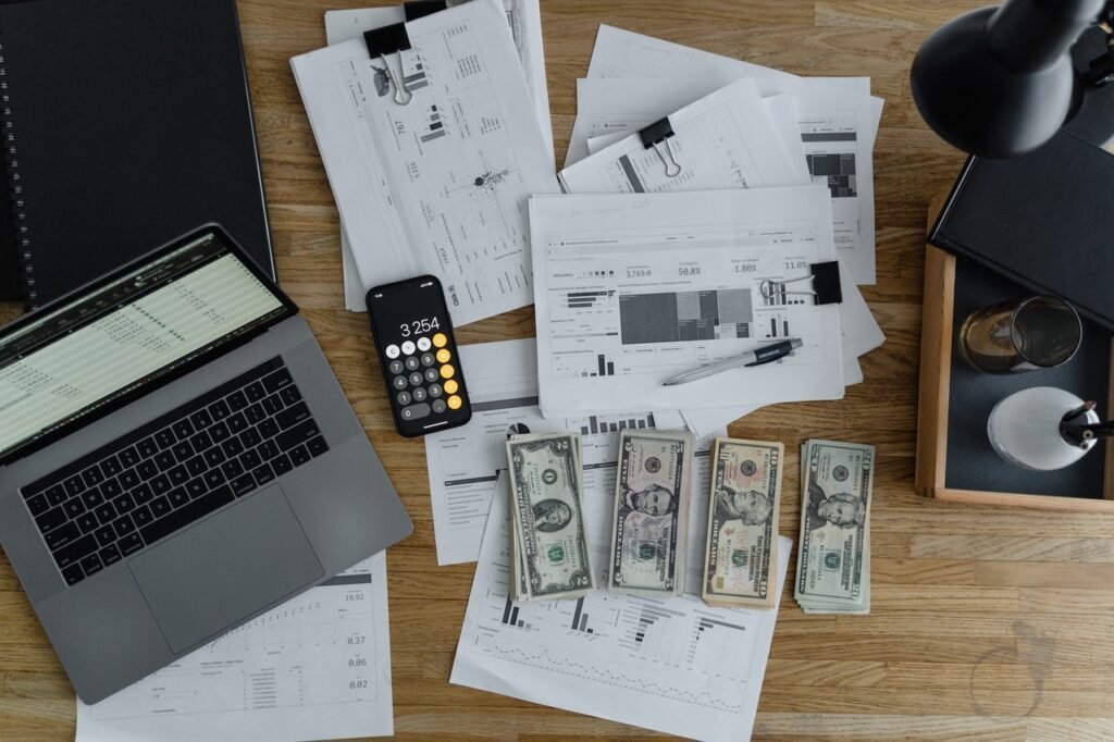 Seamless Payroll Administration: Savvy Financials offers seamless payroll administration services, including employee wage calculation, tax deductions, and direct deposit.